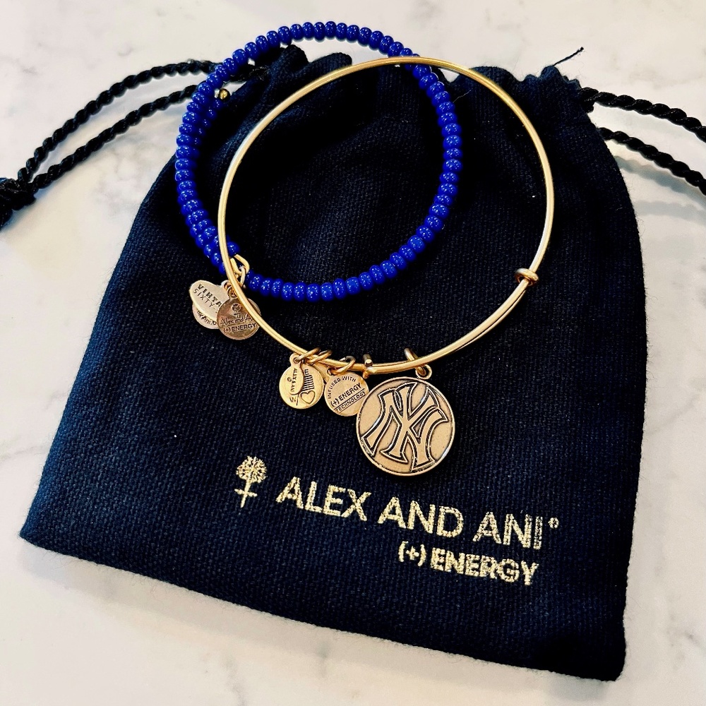 ALEX AND ANI Limited edition  New York Yankees MLB Bangle + FREE GIFT